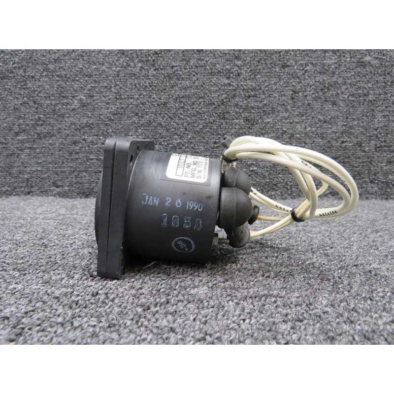 MD-107 (Alt: 50-380067) Mid-Continent Volt Load Meter