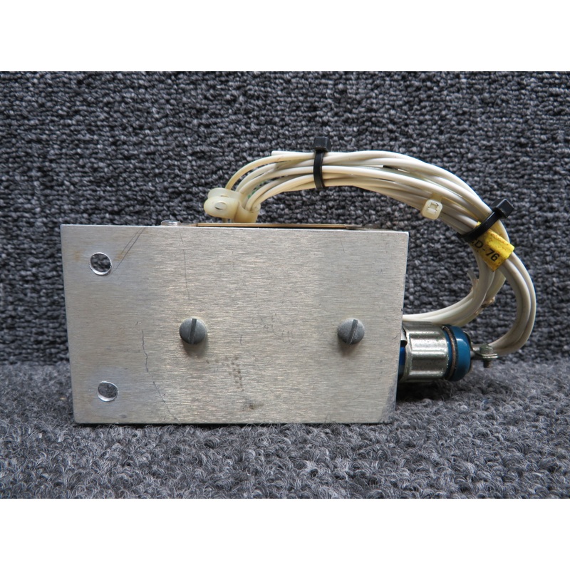 1A526 (Alt: 758-181) Edo-Aire Mitchell Relay Box with Connector (Volts: 14)