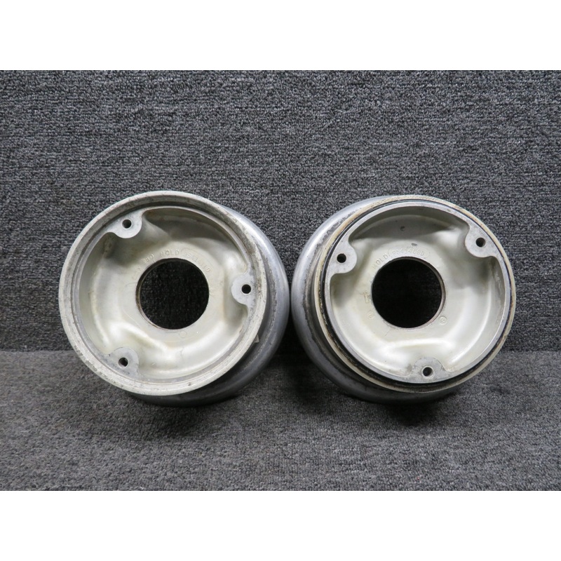 9541934 (Alt: 169-300001-19) Goodyear 6.00-6 Type III Main Wheel Assembly