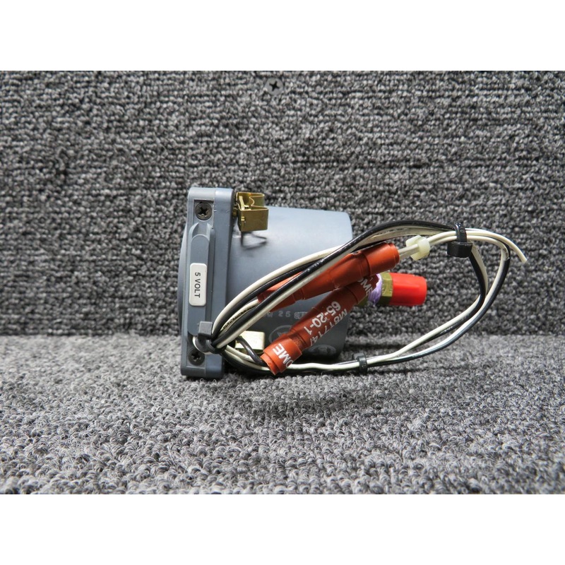 C668512-0101 Mid-Continent MD-97 Oxygen Pressure Indictor, Lighted 5V