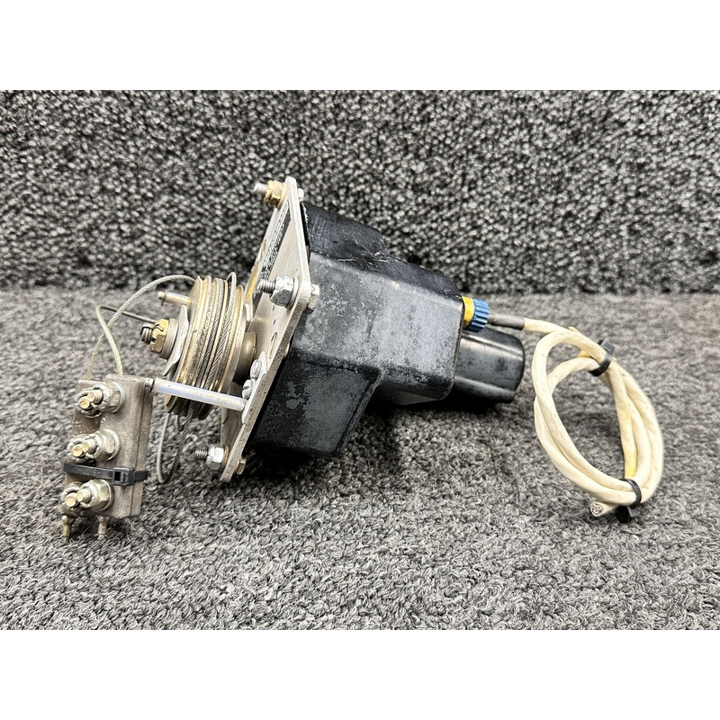 1C470-1-303P Edo-Aire Mitchell Pitch Servo Assembly