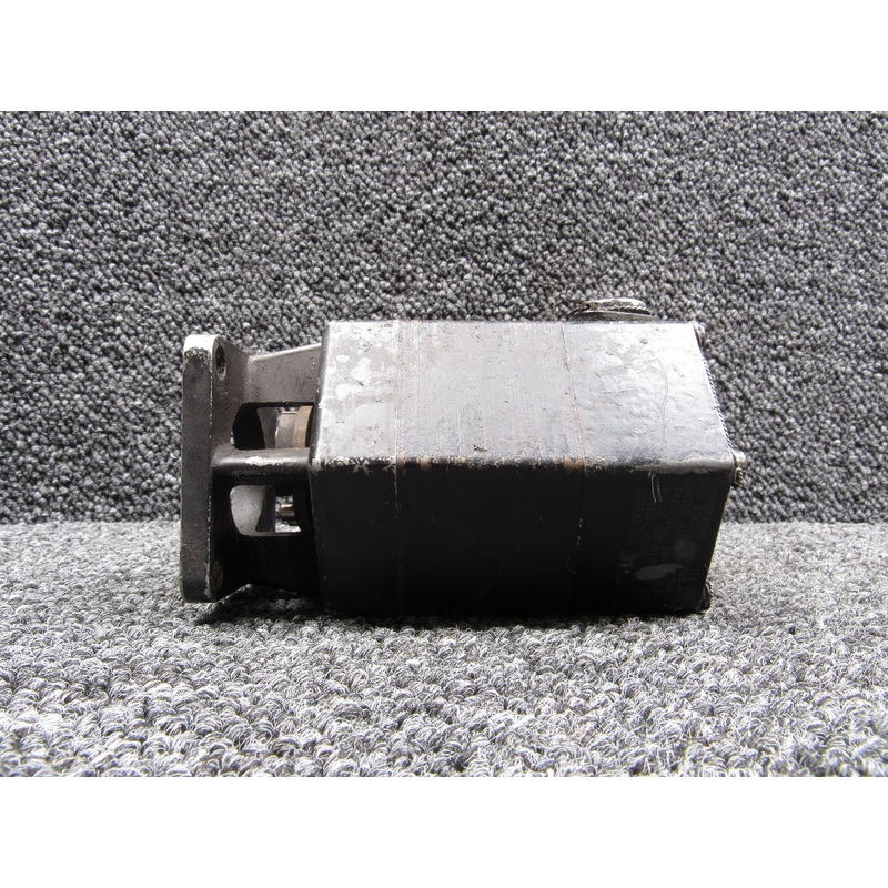 22A697 (Alt: 36-380013-1) Globe Industries Tachometer Generator (12V)