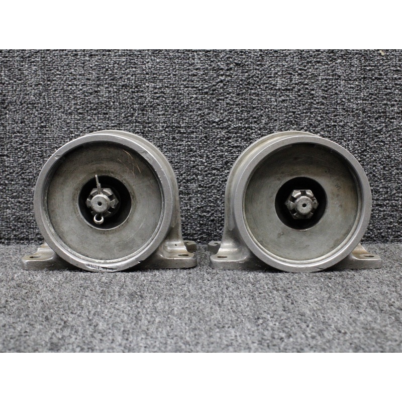LM827-SA10 Garrett TPE331 Lord Side Engine Shock Mount Set of 2