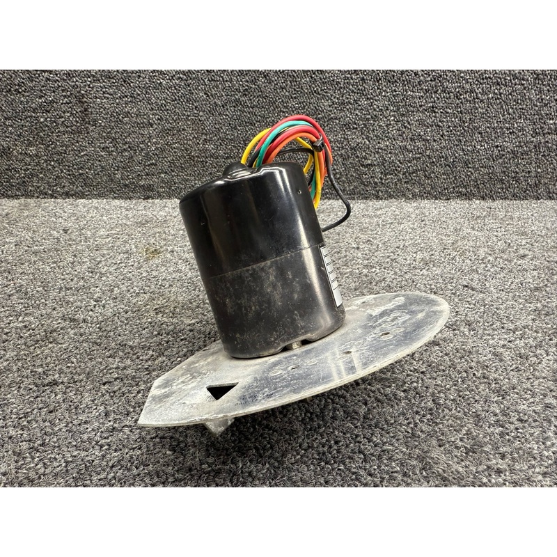 1482-22-1 Dukes AC Blower Motor with Mounting Plate (Volts: 28) (Core)