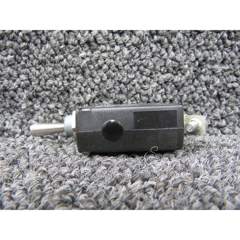 W31-X2M1G-50 Potter & Brumfield Circuit Breaker Switch (Amps: 50)