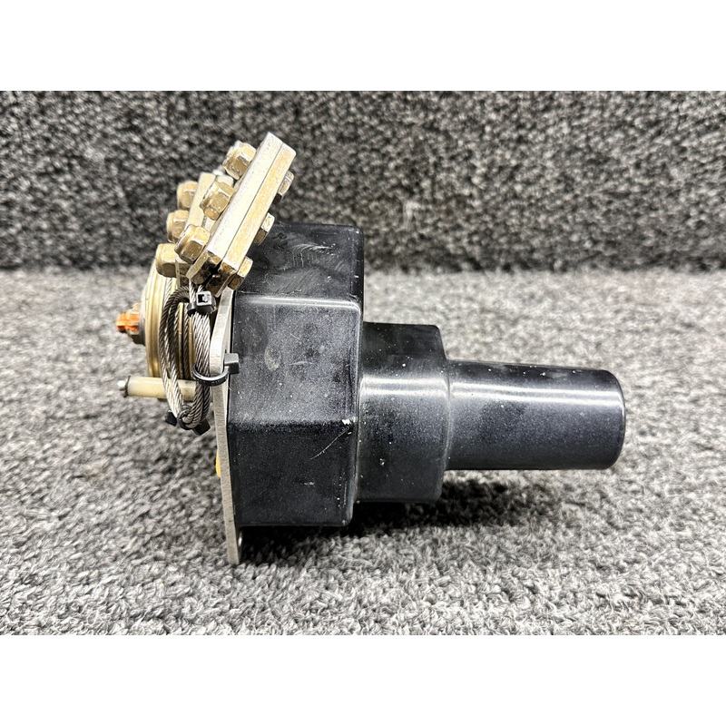 1C508-1-529P Edo-Aire, Mitchell Pitch Servo Assembly (Minus Plug Cord)