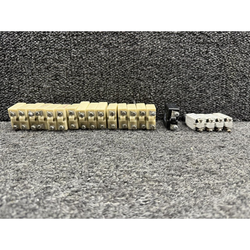 7277-2-5, 454-707 Piper PA28R-200 Circuit Breaker Set of 20 (Various Amps: 5-25)