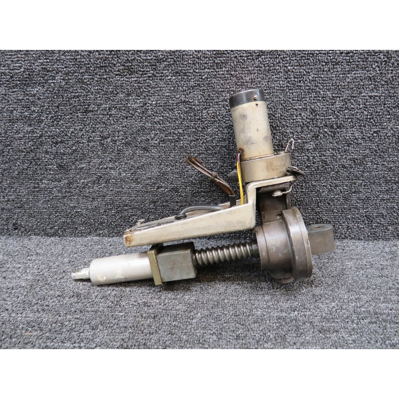 9910003 (Alt: 4194-00-1) Dukes Cowl Flap Actuator Assy (Small Wear Marks) (24V)