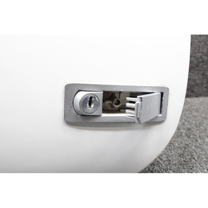 D60-5232-00-00-2 Diamond DA42-NG Cargo Door Fwd RH w Hinges, Latches (No Key)