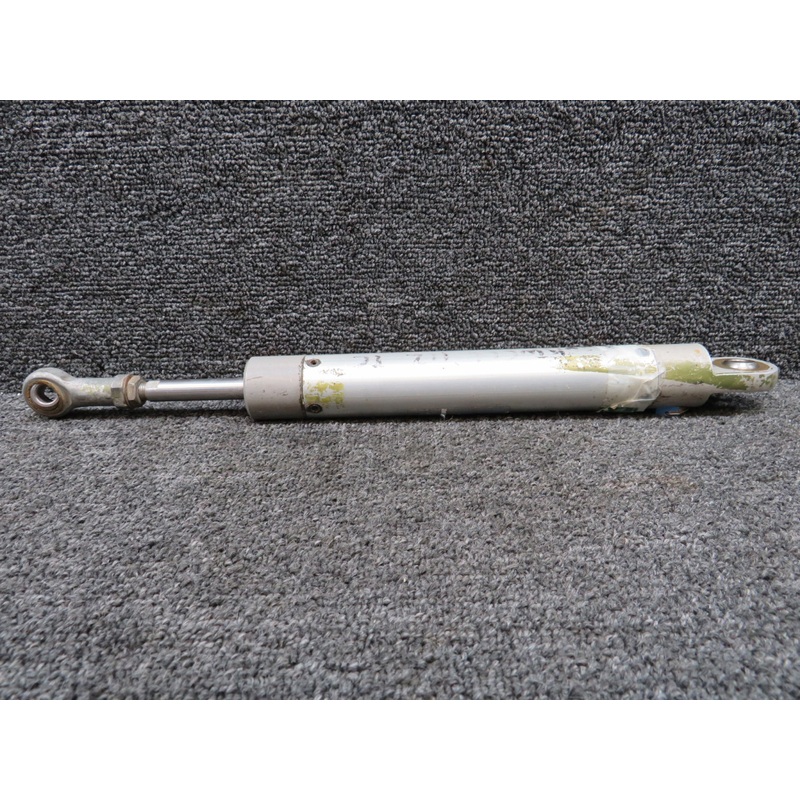 48822-2 Gerdes Main Gear Hydraulic Cylinder Assembly RH (Worn)