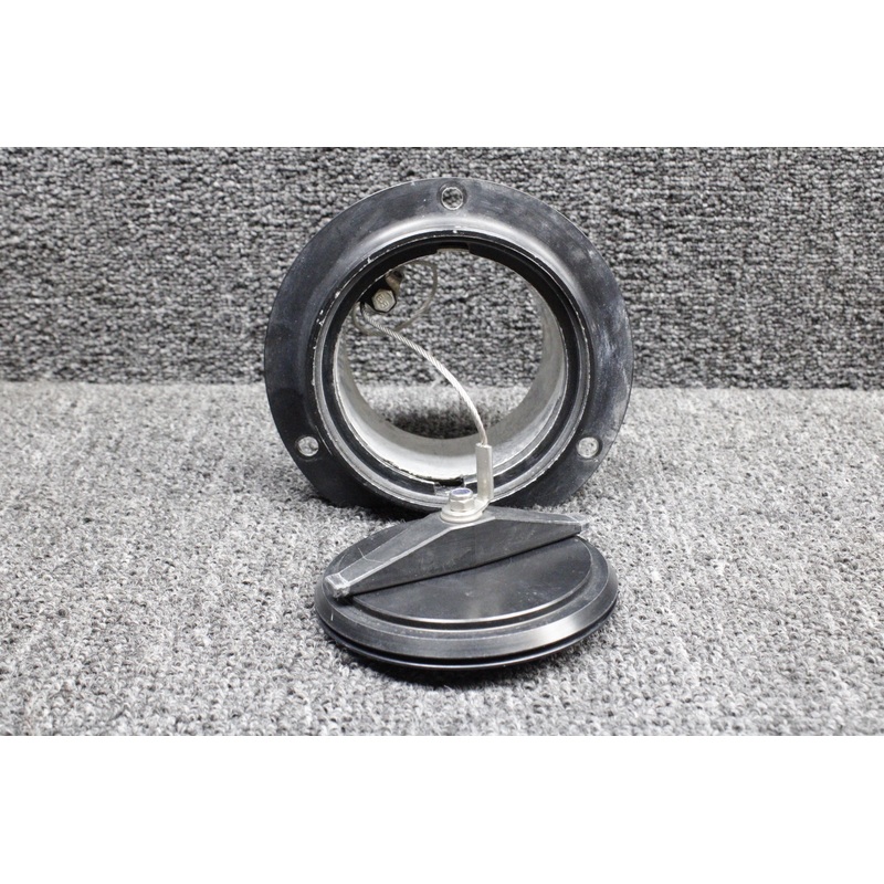 D60-2814-20-00 Diamond DA42-NG Nacelle Auxiliary Fuel Cap Assembly