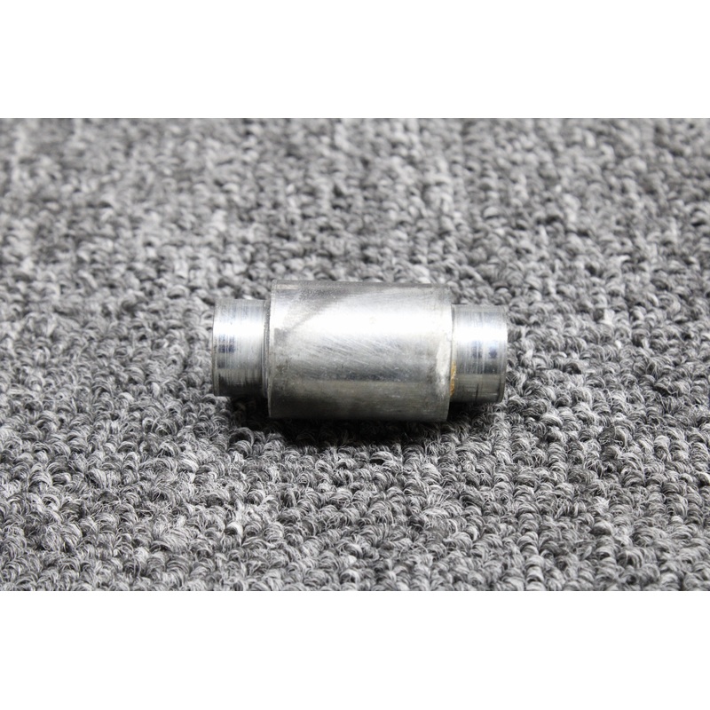 D60-3237-11-31 Diamond DA42-NG Main Gear Driver Bolt (Minor Pitting)