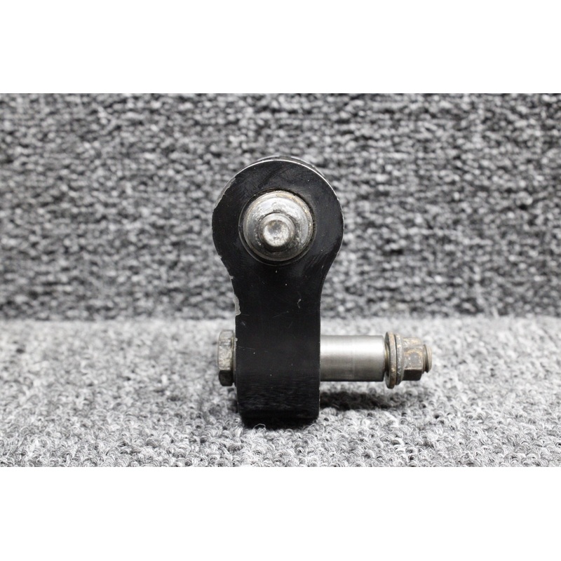 D64-3217-23-02 Diamond DA42-NG Main Gear Cross Joint Assembly (Oversize)