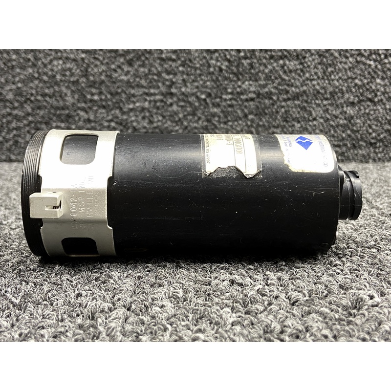 MD63-3 (Alt: 102-380014-3) Mid-Continent Oil Temp, Pressure Gauge with Clamp