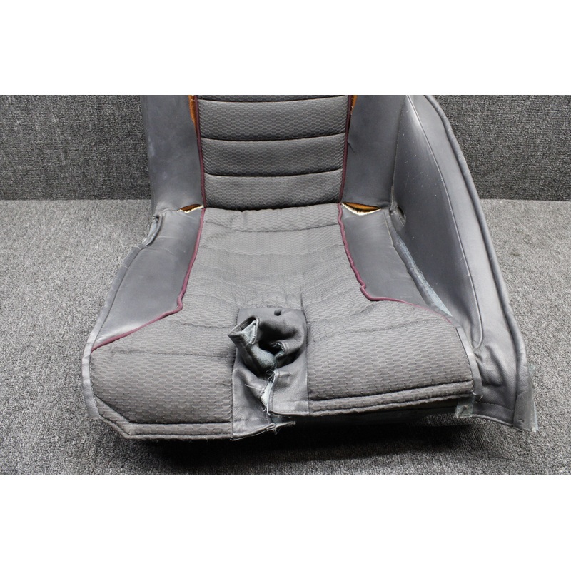 D60-2511-00-00-3 Diamond DA42-NG Pilot Seat Assembly (Torn Fabric)