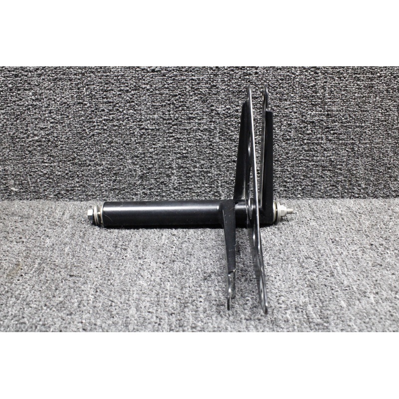 D60-2717-30-00-1 Diamond DA42-NG Aileron Bellcrank
