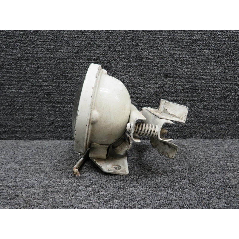 Aero Commander 681 Landing Light Assembly (Worn Housing and Bulb)