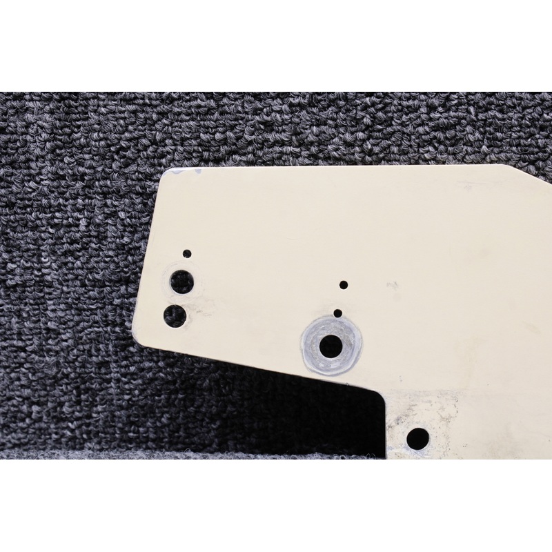 D64-7166-02-01 Diamond DA42-NG Air Intake Box Adapter Plate LH or RH