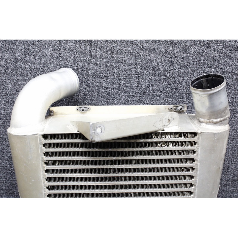 D64-8120-00-00 Diamond DA42-NG Intercooler Assembly (Cracked Mount)