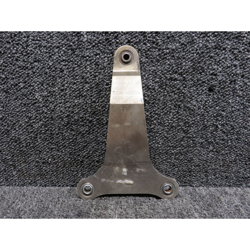 F10A-5-210-504 Dassault F-100 Mount Assembly