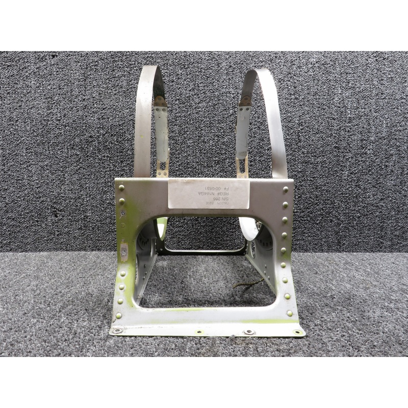 MY20-706-33-10 Dassault Falcon 20 Hydraulic Reservoir Mount