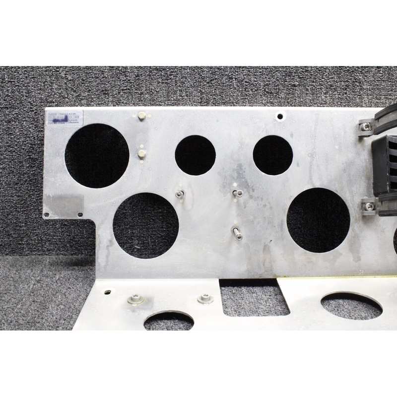 X11-0010-01 (Alt: D60-9029-13-01) Diamond DA42-NG Hydraulic Pack Base Plate