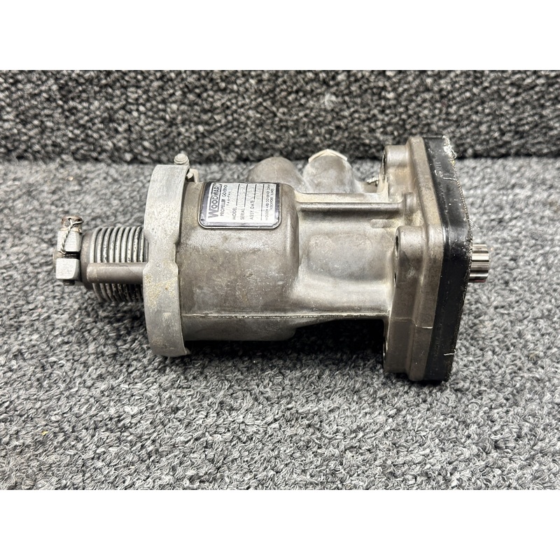 210681 Lycoming O-320-A2B Woodward Propeller Governor (Prop Struck- Core)