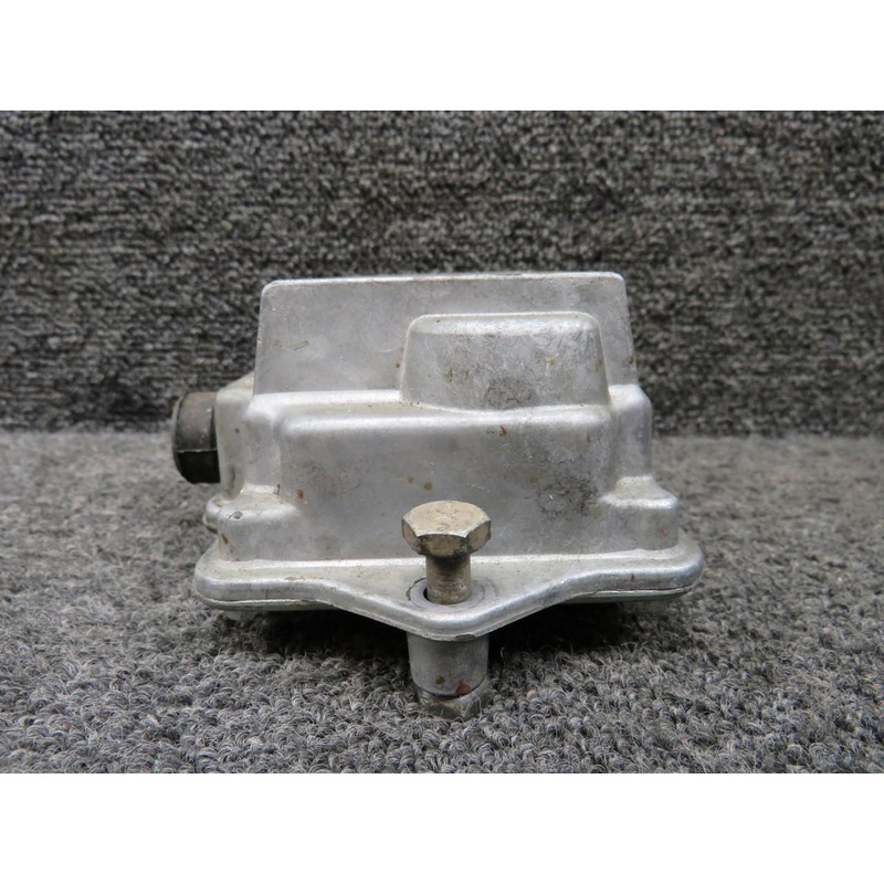 9000591 (Use: 649684-2) Delco-Remy Voltage Regulator (Worn Case)