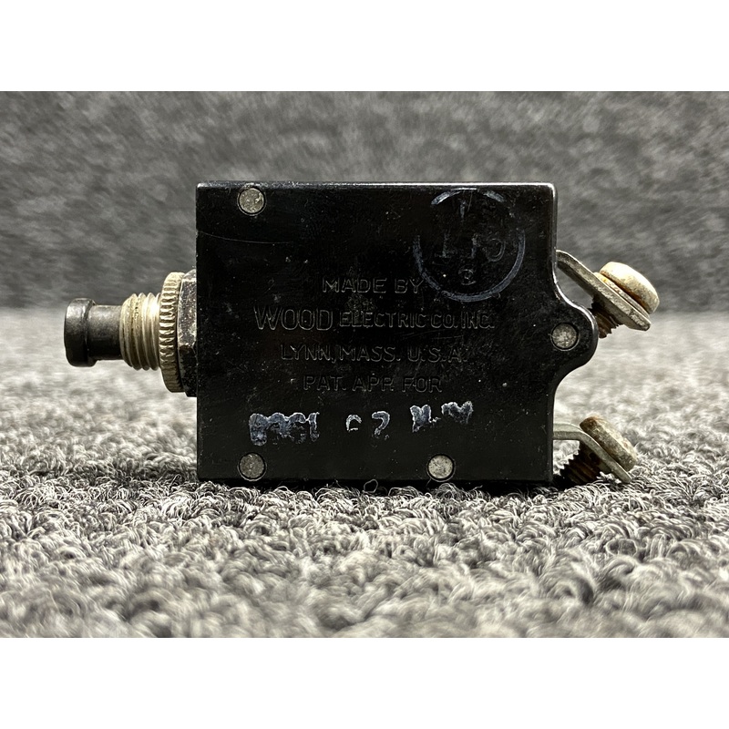 507-215-101 Wood Electric Push to Reset Circuit Breaker (15A, Minor Corrosion)