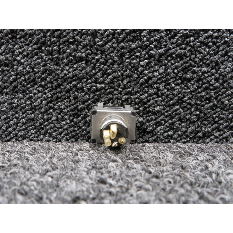 513-0101-604 Dialco Cowl Flap Open Pushbutton Switch