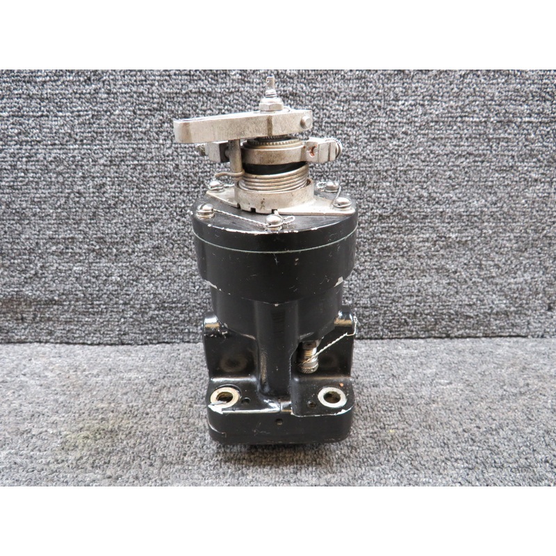 B210446 Woodward Propeller Governor