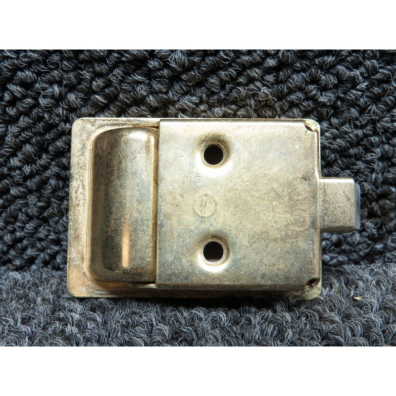 Dassault FA-10 Cabinet Latch