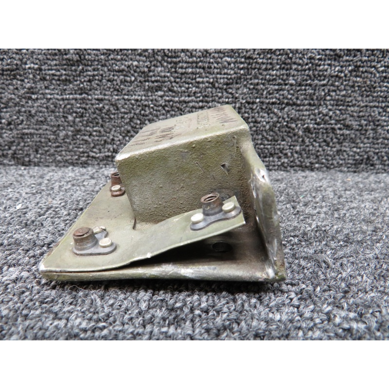 3283009-3 Aero-Commander 1121 Nose Gear Hinge