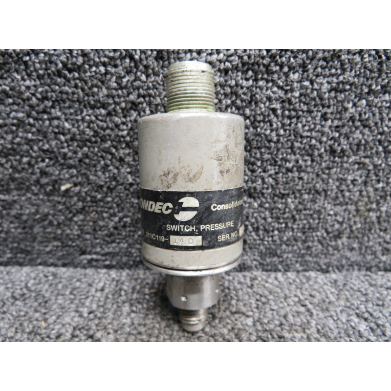 211C119-140 Consolidated Controls Pressure Switch