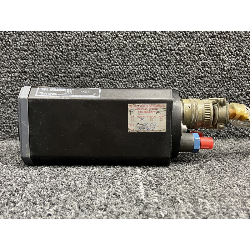 35900-701 Intercontinental Dynamics Mach Airspeed Indicator w Connector & Mod