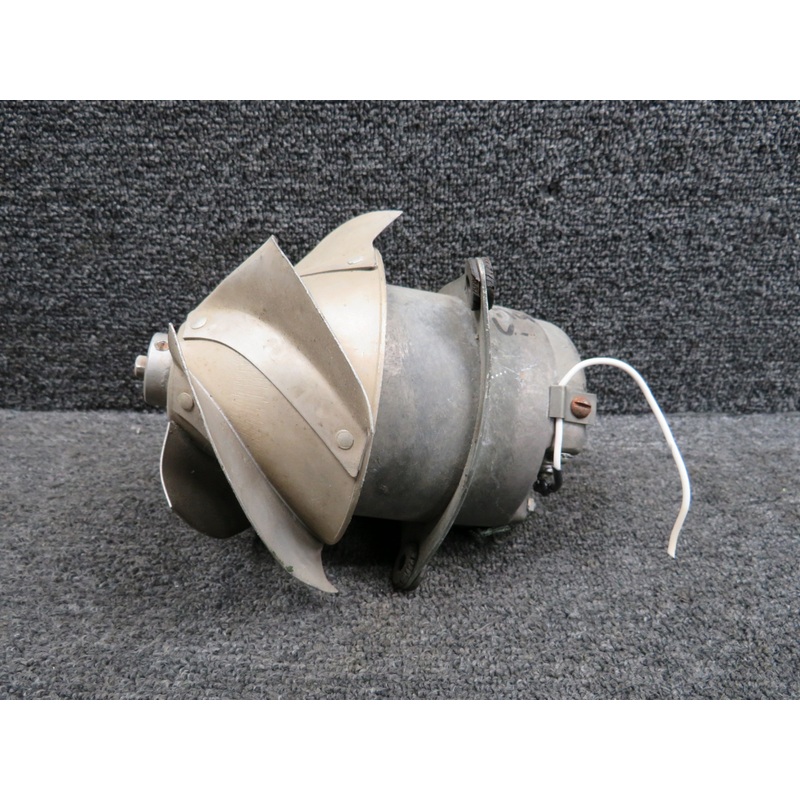 7841703001 Robbins & Myers Heater Blower Motor Assy (Volts: 24) (Bent)