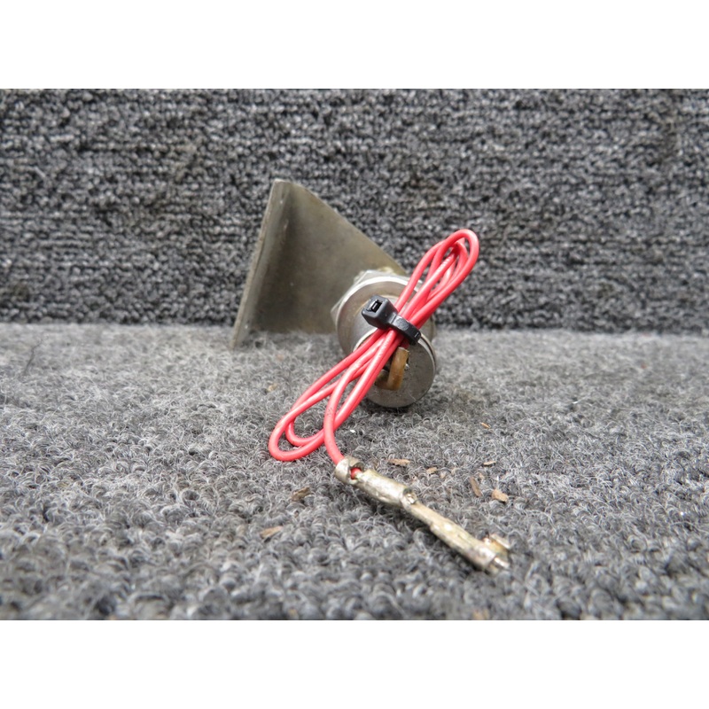 9910287-2 Cessna Neo-Dyn Pressure Switch Unit with Bracket