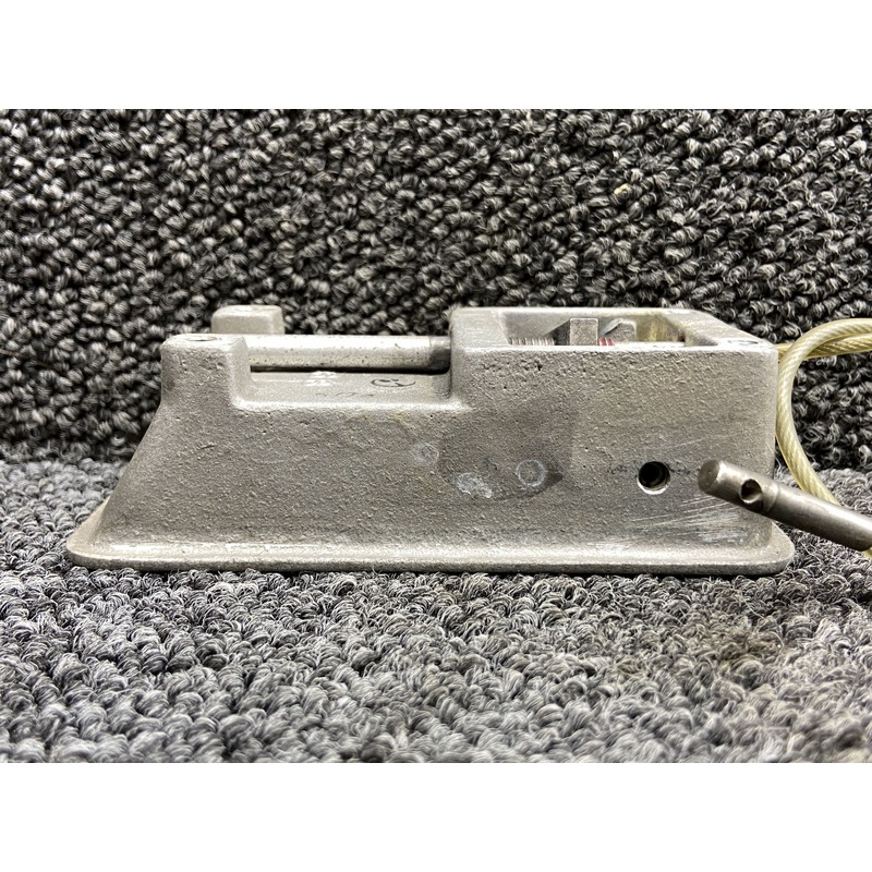 A-1064-A Gerdes Interior Door Latch Assembly