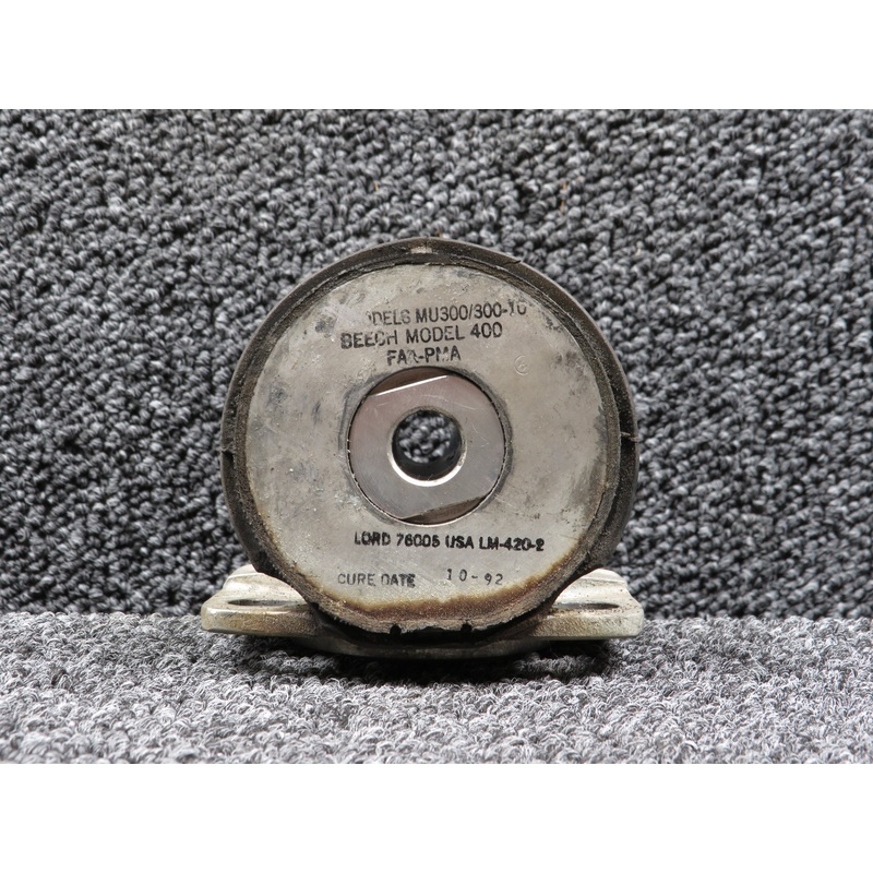 LM-420-SA15 (Alt: 45AS42002-3) Lord Front Engine Mount Assembly (Worn)