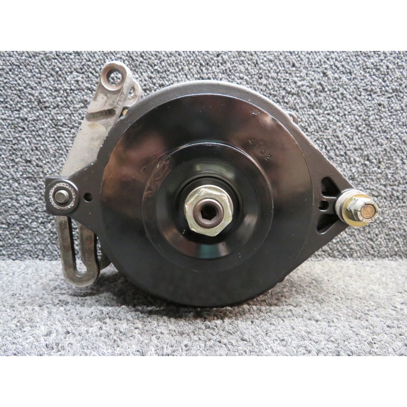C611505-0102 Continental TSIO-520-AE Ford Alternator (Volts: 28) (Amps: 95)