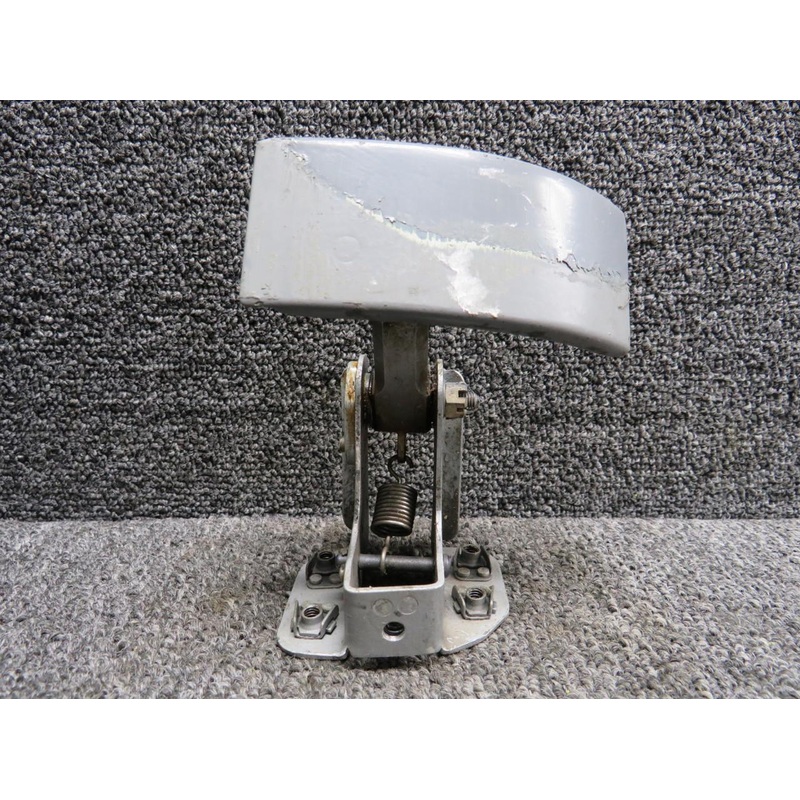 F10A142085 Dassault Falcon 100 Obturator Assembly RH