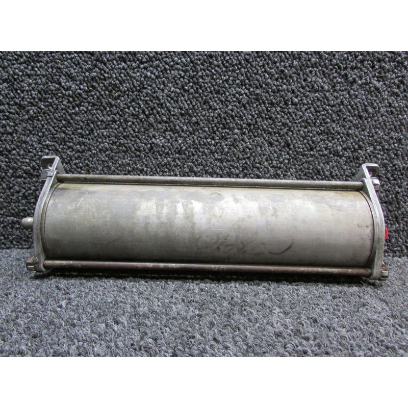 8907-004 Woodward Accumulator