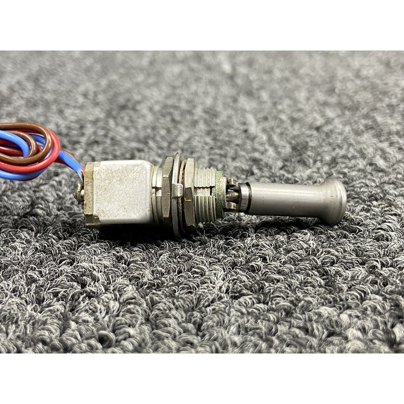 IITW1-3D (Alt: MS27720-23D) UND Lab Two Position Toggle Switch (125VAC)
