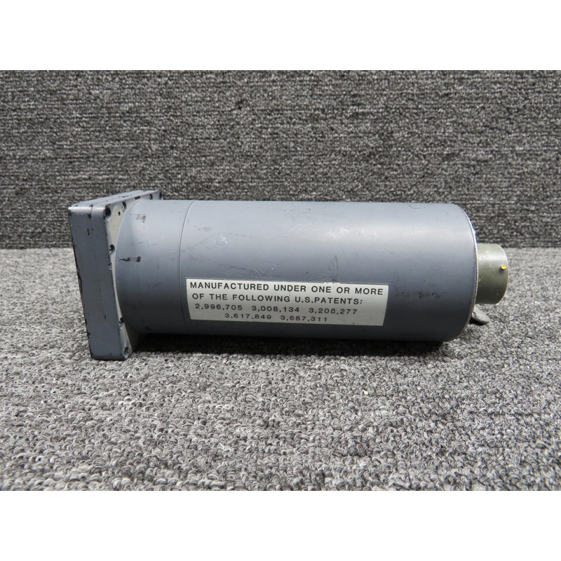 SLZ9489 Teledyne Angle of Attack Indicator 28V (Worn Face Paint)