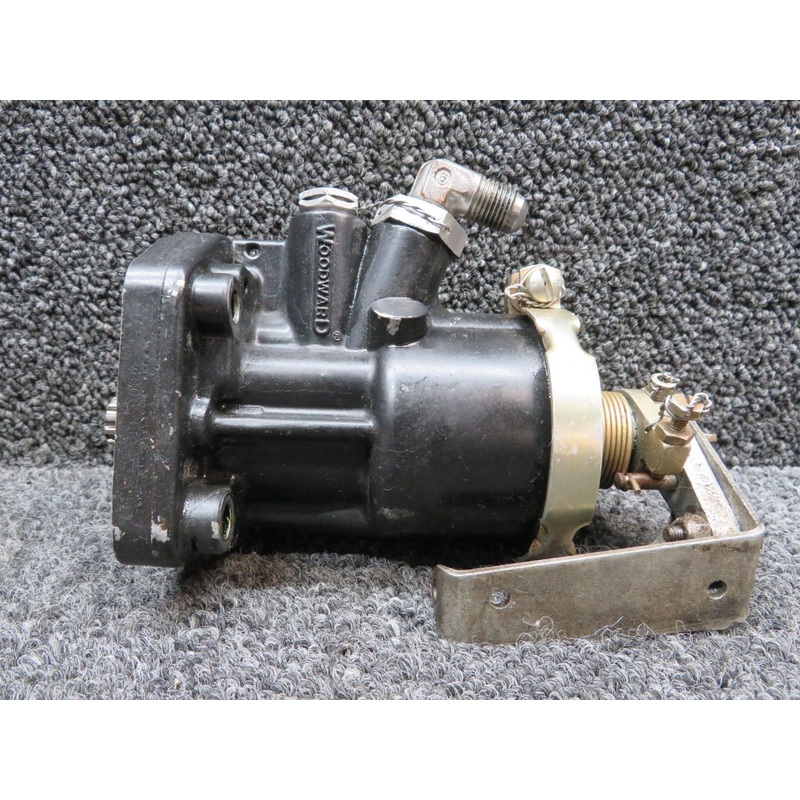 210662 Rev. P Woodward Propeller Governor Assembly with Bracket