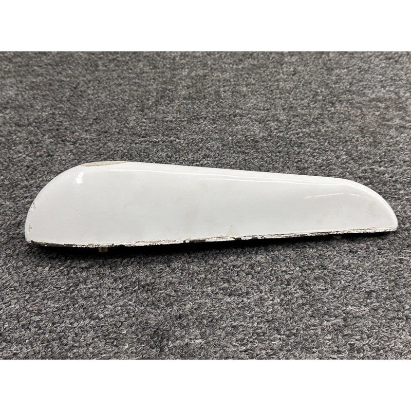 CI-102 Comant Marker Beacon Antenna (Slight Damage)