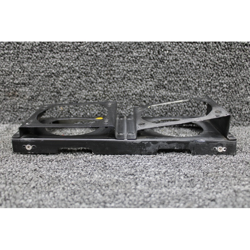 D41-3347-52-00 Diamond DA40-180 Landing and Taxi Light Mount