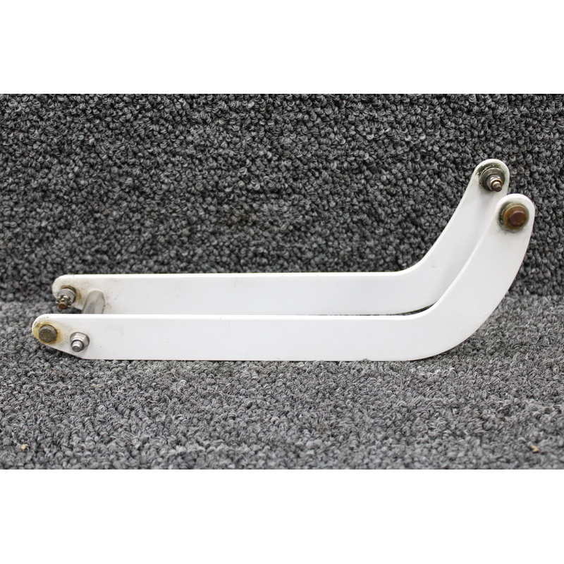 DA4-2738-25-00-1 Diamond DA40-180 Elevator Trim Tab Lever Assembly