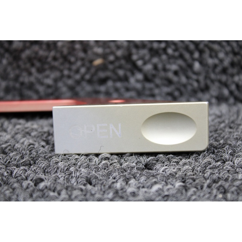 DA4-5210-70-00 Diamond DA40-180 Canopy or Passenger Door Outer Lever