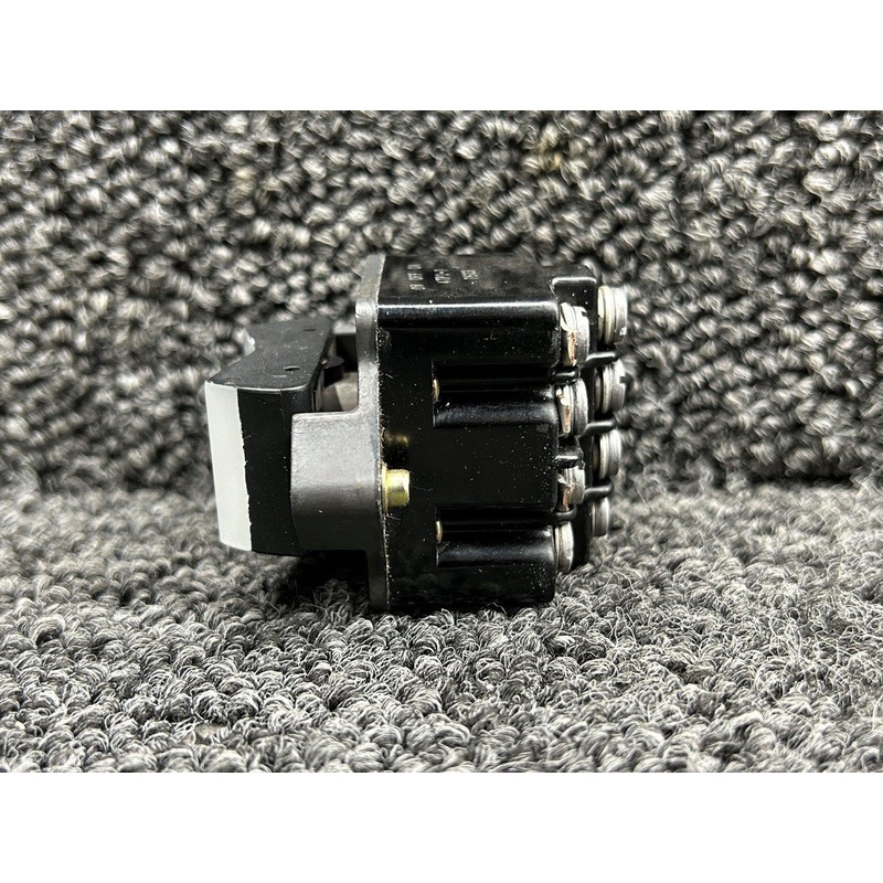 4TP1-7 (Alt: 587-787) UND Lab Inc Oil Cooler Rocker Switch Assembly